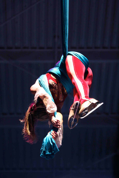 Aerial Act Skating Aerial Act/ International Talent Agency 