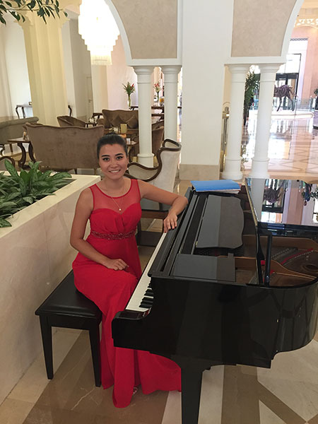 Piano Player 105604 | Talent Agency Rising Stars