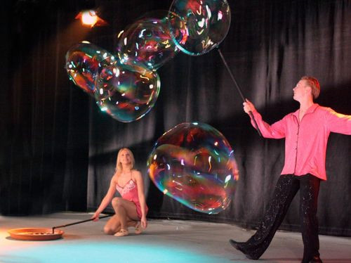 Bubble Show/ International Talent Agency 